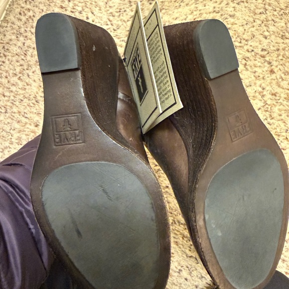 Frye Women's Brown Ankle Boots - Picture 4 of 4